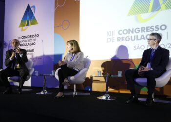 Cadeia do Gás Natural discute avanços na regulação durante Congresso da ABAR