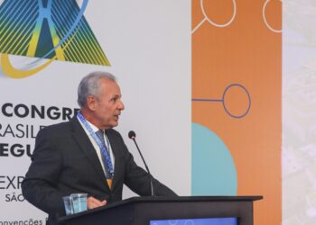 Ex-ministro de Minas e Energia defende ampliação da geração nuclear na matriz brasileira