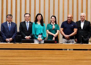 ABAR participa de homenagem aos 30 anos da ANEEL na Câmara Legislativa do Distrito Federal
